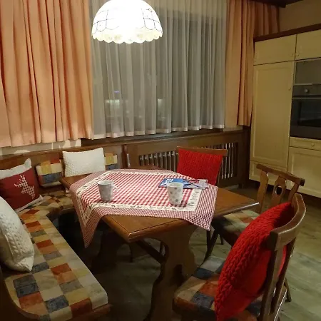 Sportpension Christina By Piaunddirk Гостевой дом