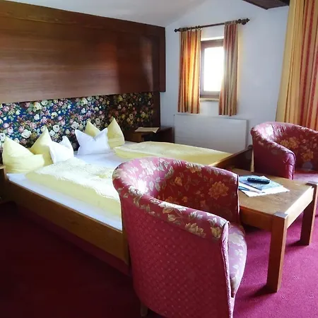 Sportpension Christina By Piaunddirk 3* Fügen