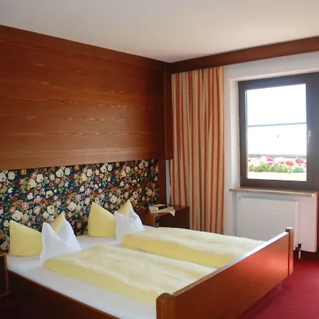 Sportpension Christina By Piaunddirk Guest house 3*