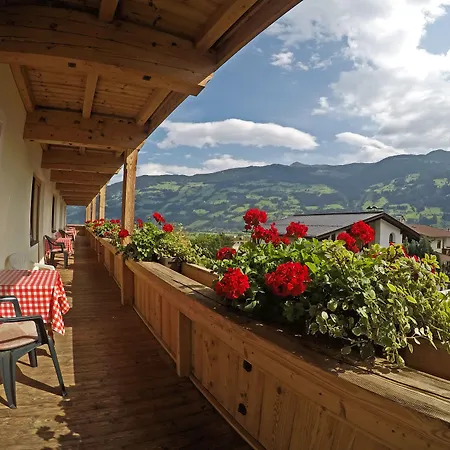 Sportpension Christina By Piaunddirk Гостевой дом