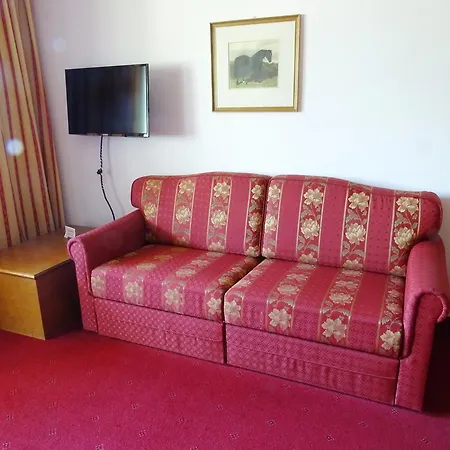 Sportpension Christina By Piaunddirk Фюген