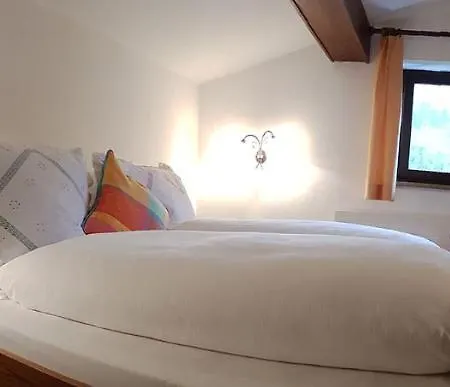 Sportpension Christina By Piaunddirk Fügen