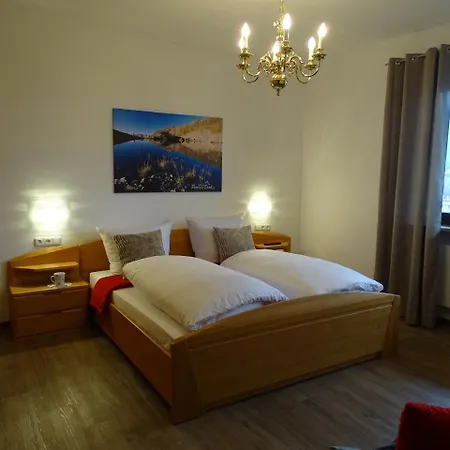 Sportpension Christina By Piaunddirk Gasthuis 3*