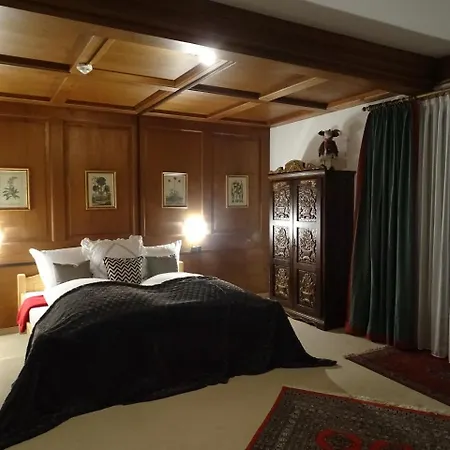 Gasthuis Sportpension Christina By Piaunddirk