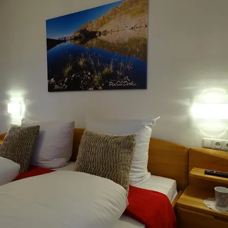 Sportpension Christina By Piaunddirk Гостевой дом Фюген