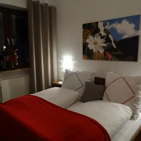 Sportpension Christina By Piaunddirk Fügen