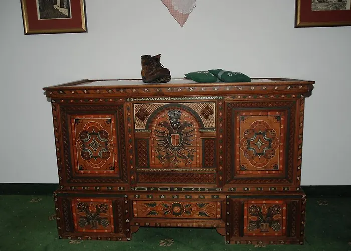 Sportpension Christina By Piaunddirk Gasthof 3*