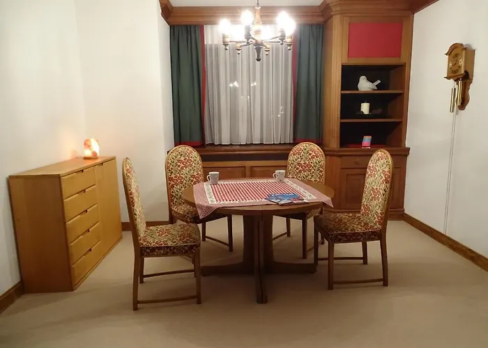 Gasthof Sportpension Christina By Piaunddirk Fügen