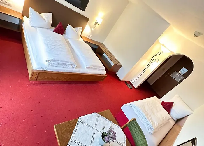 Sportpension Christina By Piaunddirk Gasthof