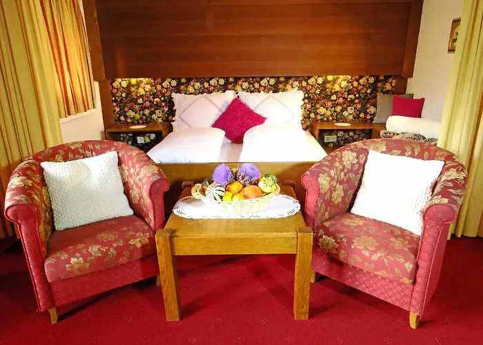 Sportpension Christina By Piaunddirk Gasthof Fügen