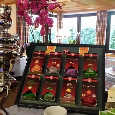 Sportpension Christina By Piaunddirk 招待所 菲根